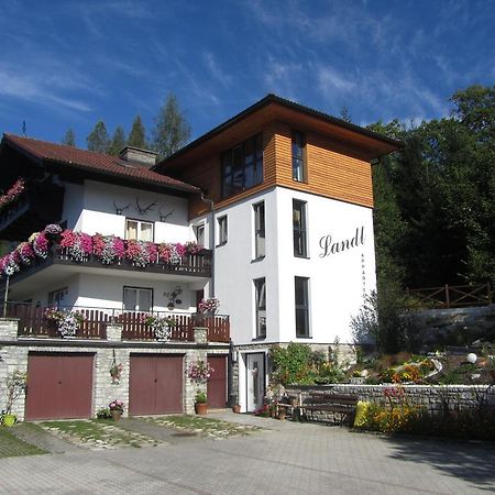 Haus Landl Apartman Haus im Ennstal Kültér fotó