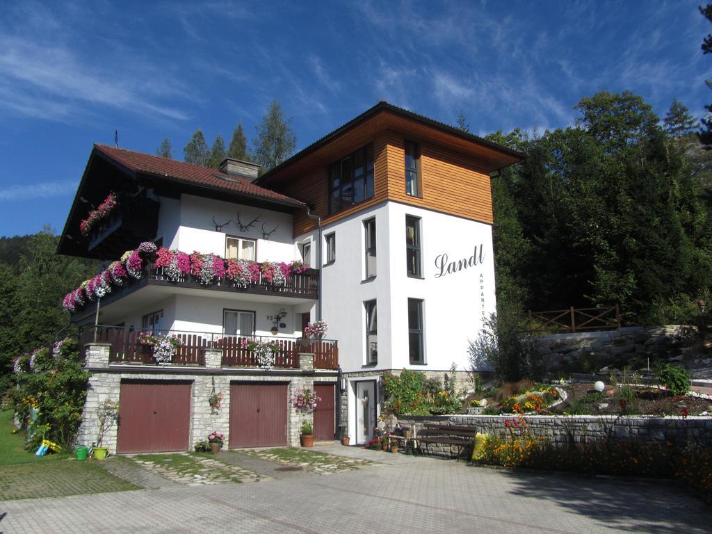 Haus Landl Apartman Haus im Ennstal Kültér fotó