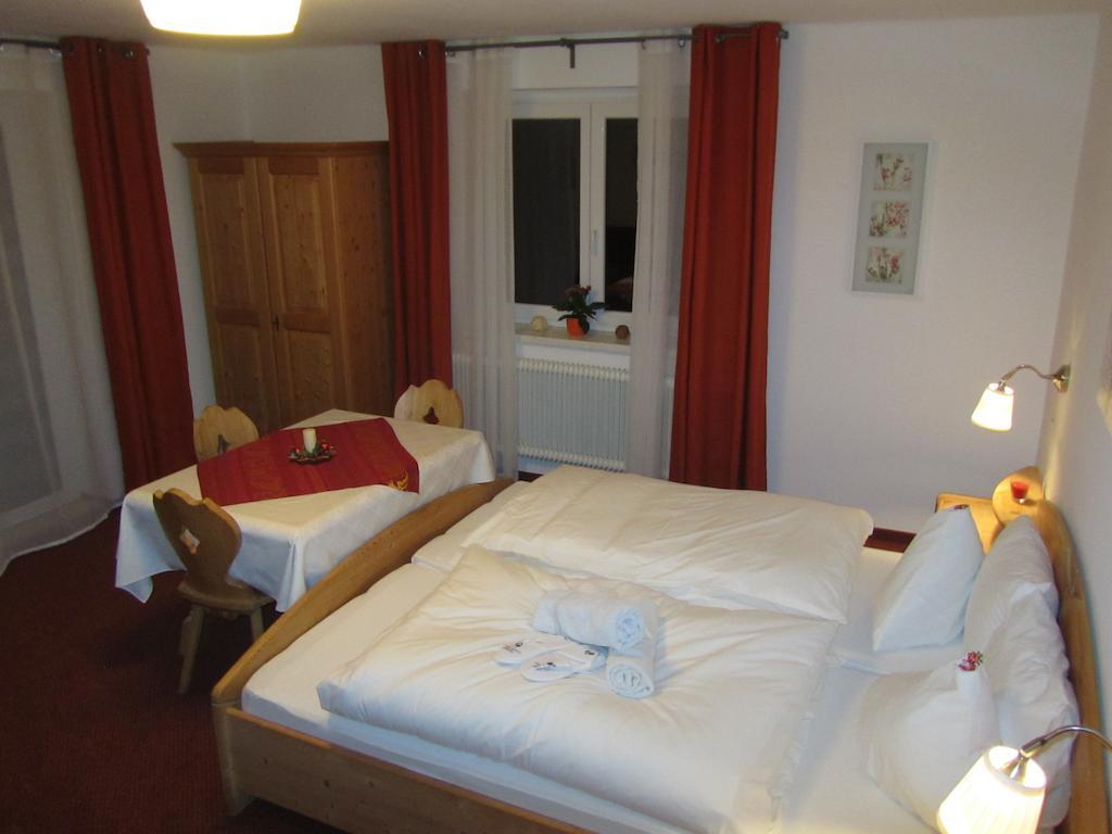 Haus Landl Apartman Haus im Ennstal Szoba fotó